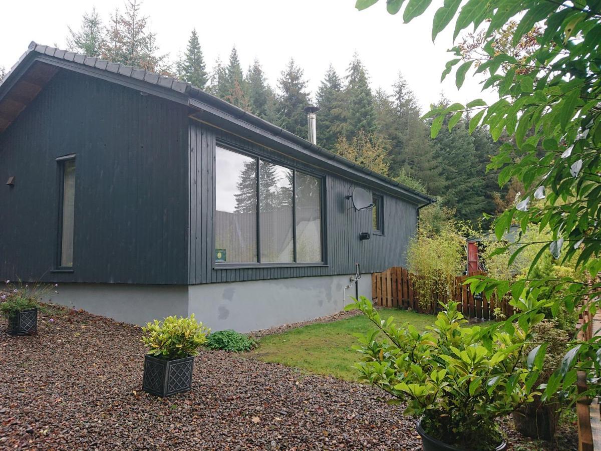 Loch Ness Highland Cottages With Partial Loch View Invermoriston Eksteriør billede